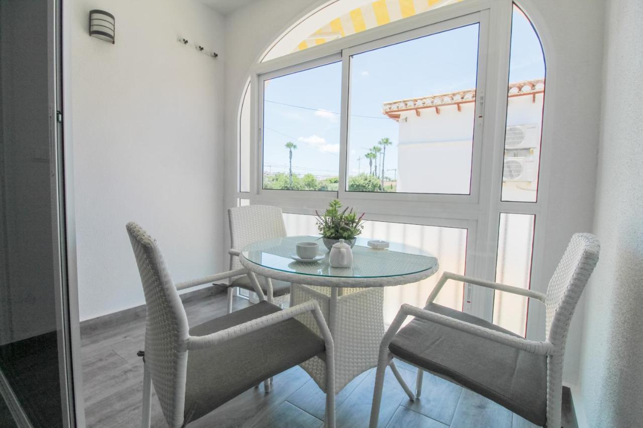 Costa Blanca Bungalow Lago Jardin Frente Piscina 4 Personas #Prp001 By Stay Orihuela Costa 托雷维耶哈 外观 照片