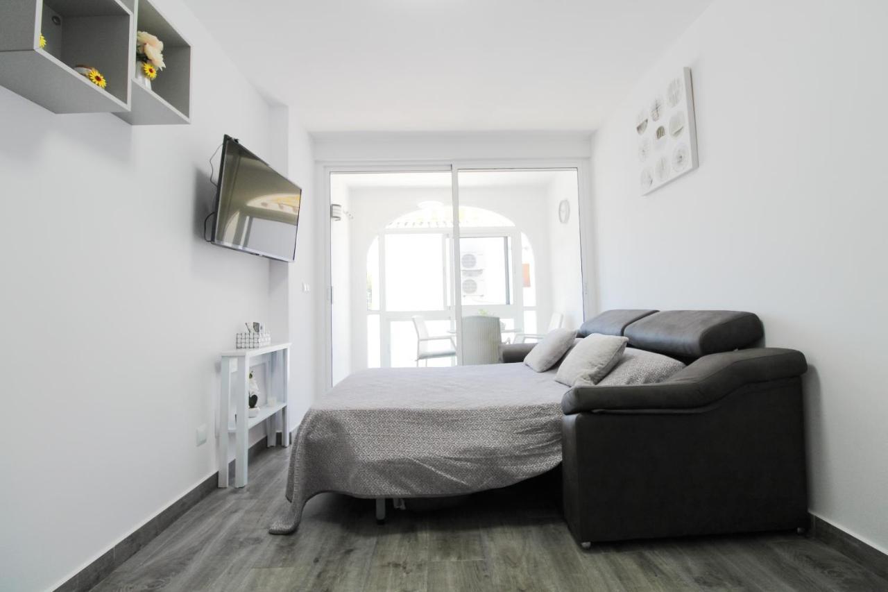 Costa Blanca Bungalow Lago Jardin Frente Piscina 4 Personas #Prp001 By Stay Orihuela Costa 托雷维耶哈 外观 照片