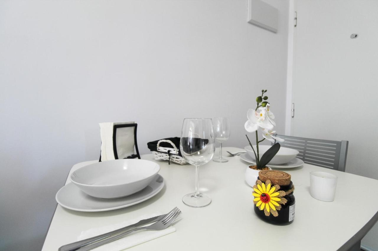 Costa Blanca Bungalow Lago Jardin Frente Piscina 4 Personas #Prp001 By Stay Orihuela Costa 托雷维耶哈 外观 照片